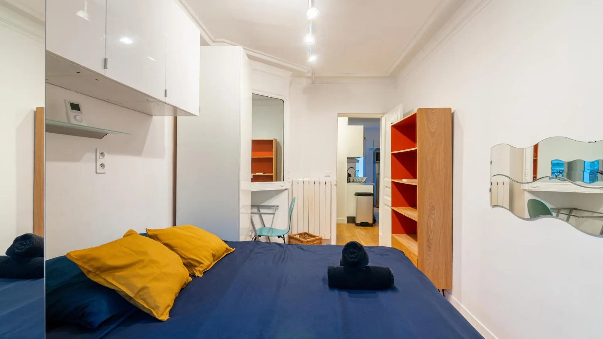 Apartment Luxurious 1 Bedroom Tour Eiffel Saint Dominique Free Netflix