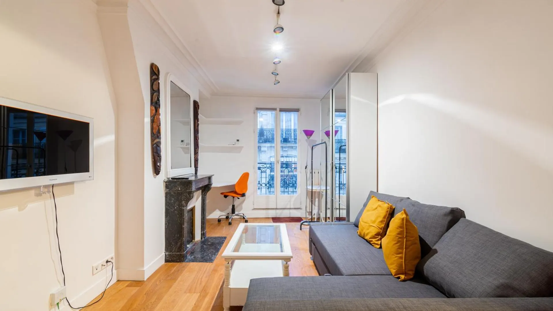 Luxurious 1 Bedroom Tour Eiffel Saint Dominique Free Netflix Paris