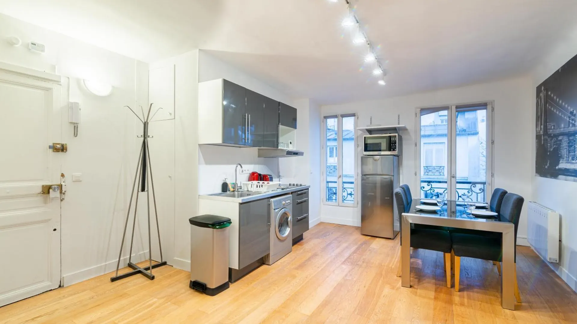 Luxurious 1 Bedroom Tour Eiffel Saint Dominique Free Netflix * Paris