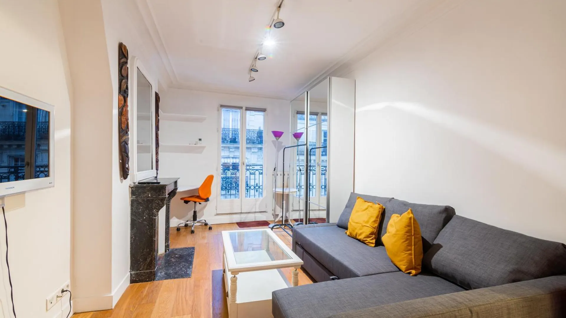 Luxurious 1 Bedroom Tour Eiffel Saint Dominique Free Netflix Lägenhet Paris